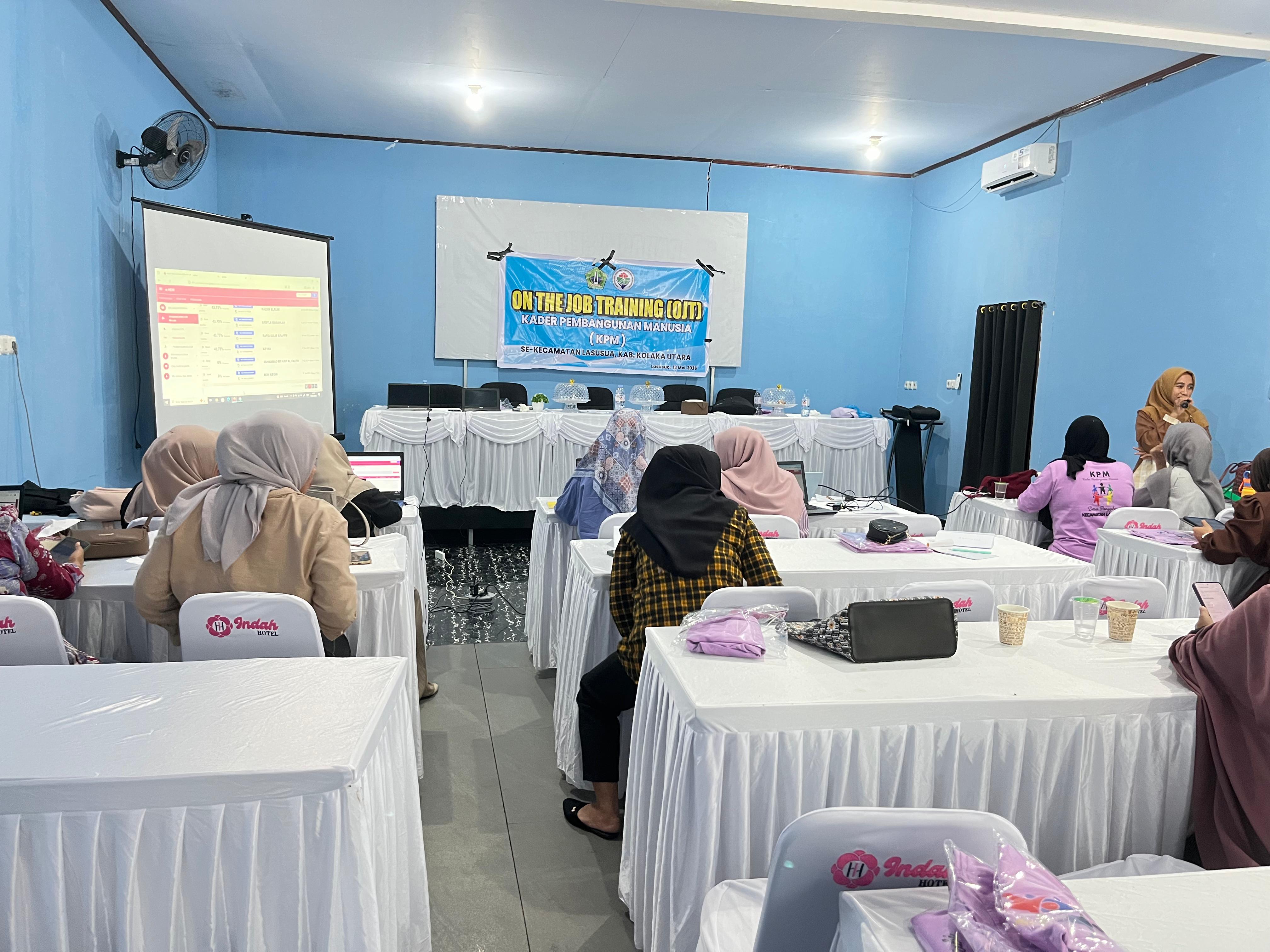 Pendamping Desa Gelar OJT Kader Pembangunan Manusia (KPM) di Hotel Inn Lasusua